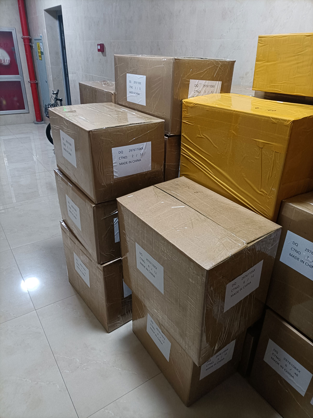 Mixed supplier cargo in China